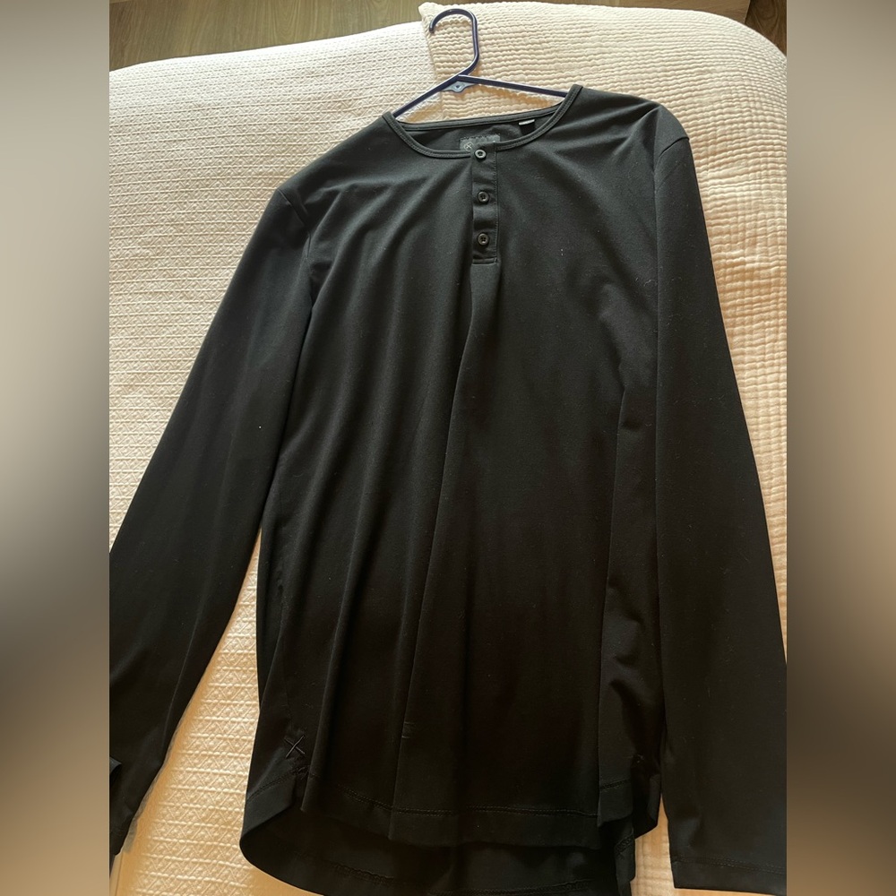 Cuts Clothing Black Casual Button Down Shirt